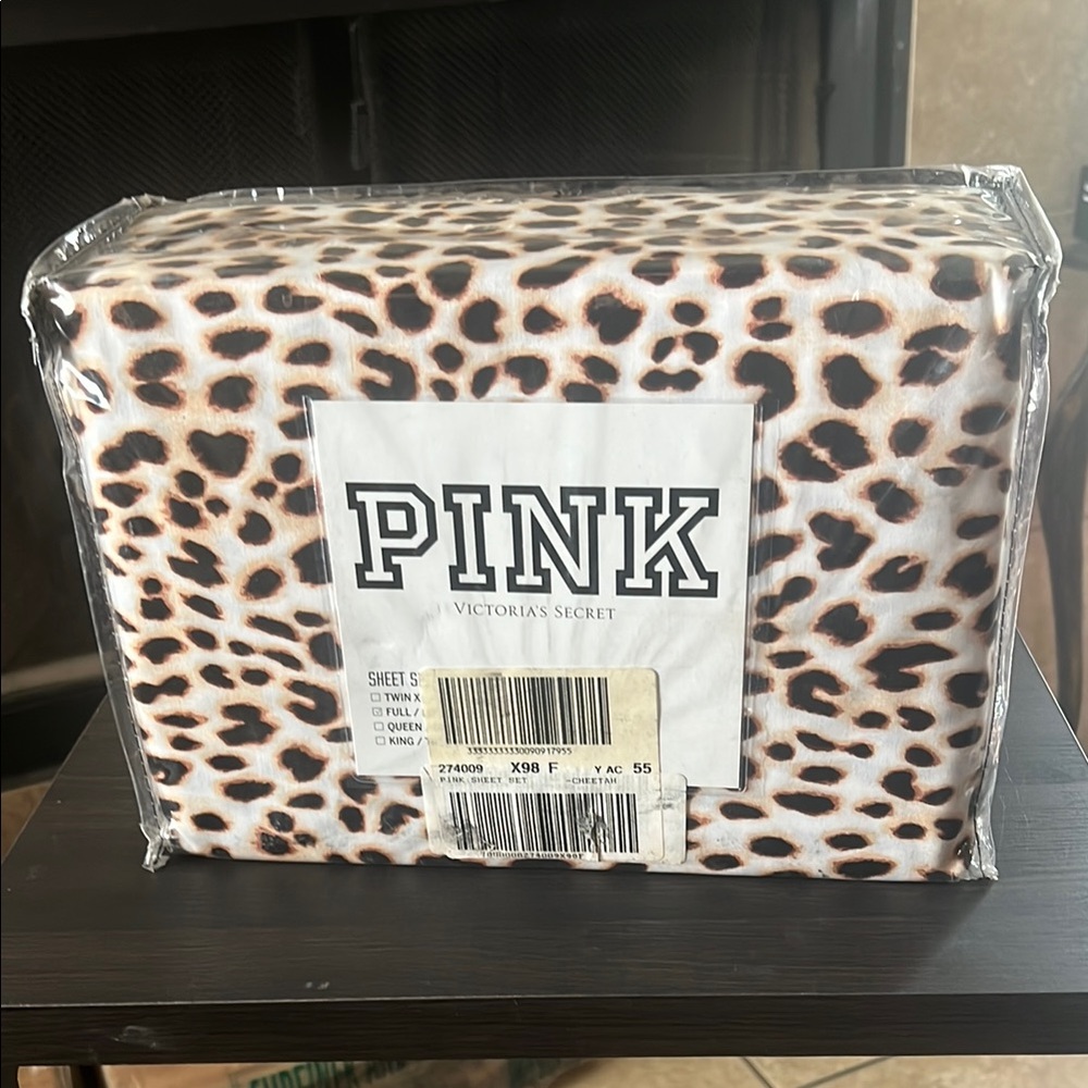 Victoria's Secret Pink Cheetah Print Sheets